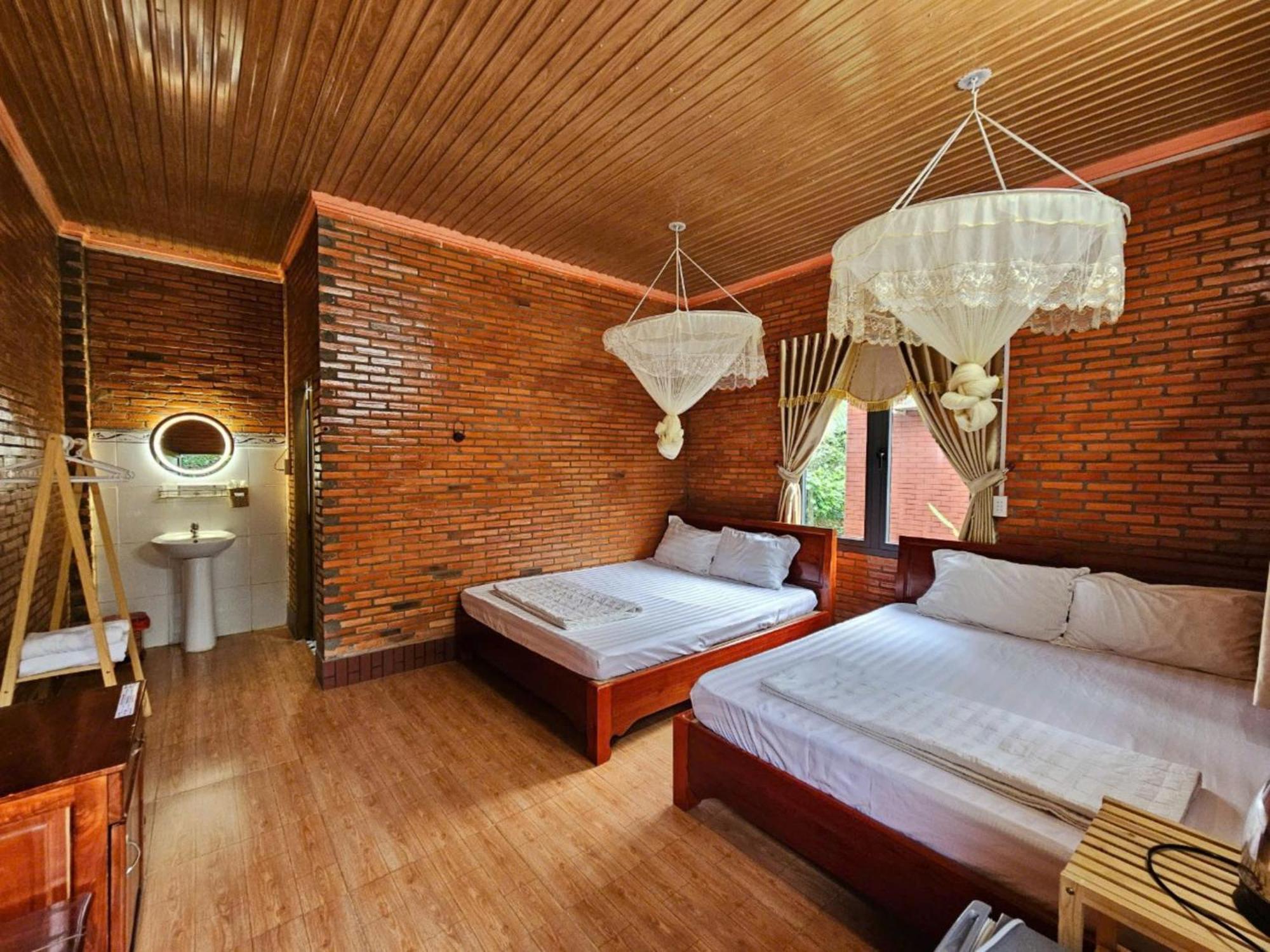 Thuy Tien Ecolodge Cat Tien Extérieur photo
