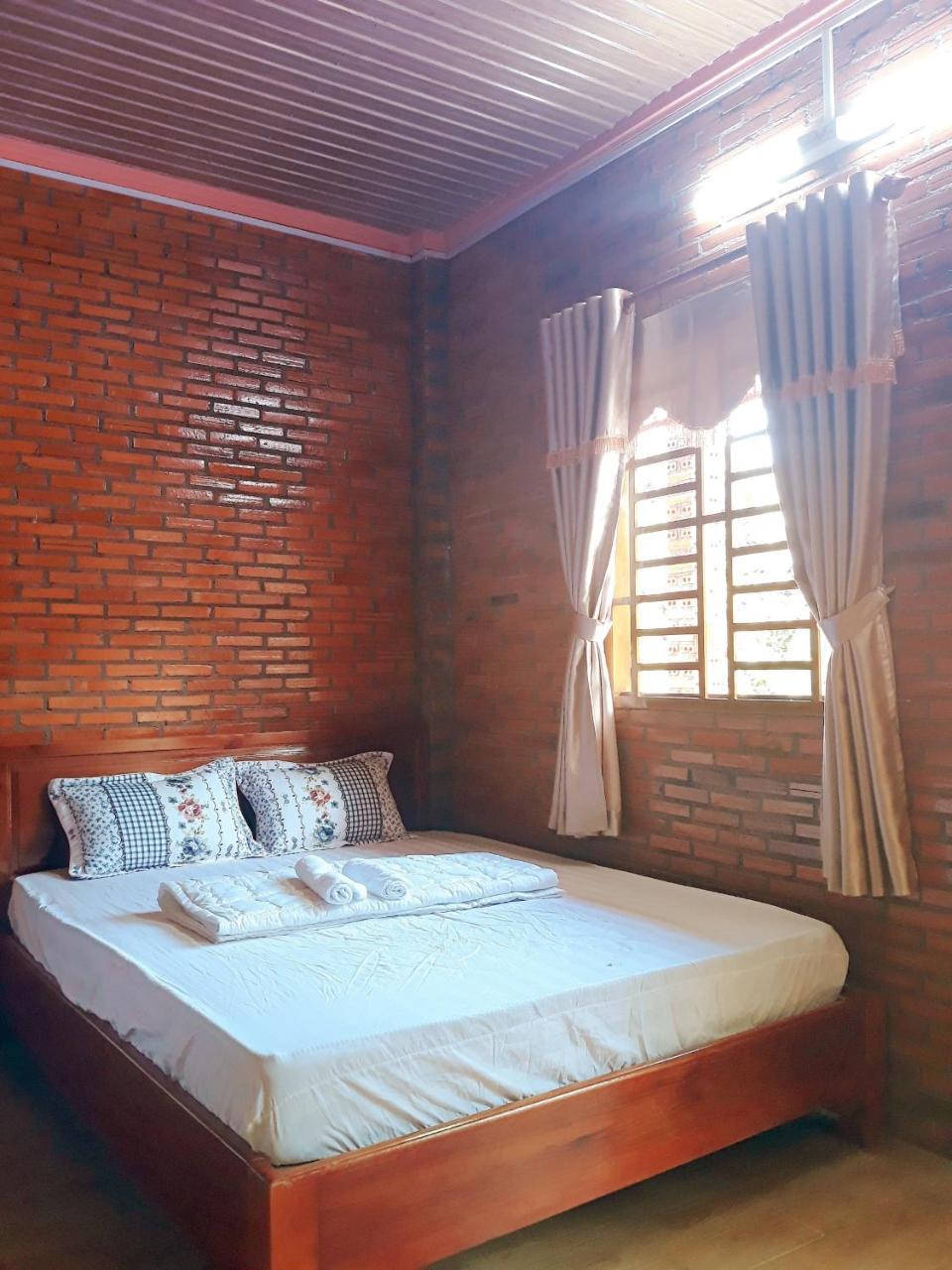 Thuy Tien Ecolodge Cat Tien Extérieur photo